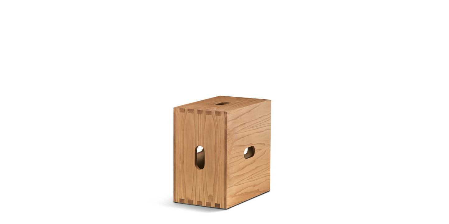 LC14 Tabore - Stool.