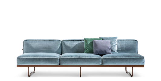 LC5 - 3-seater fabric sofa.