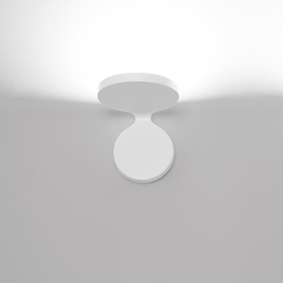 Rea 12 Wall Lamp.