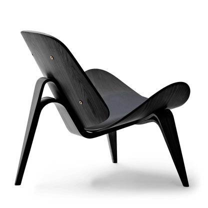 CH07 | Shell Chair by Carl Hansen & Søn #Oak / Painted Black / Fiord 171