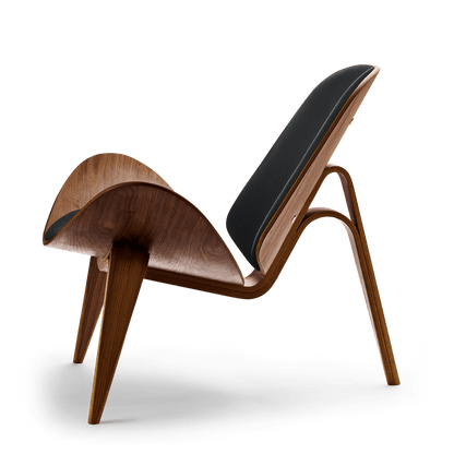 CH07 | Shell Chair by Carl Hansen & Søn #Walnut / Lacquered / Leather Thor 301