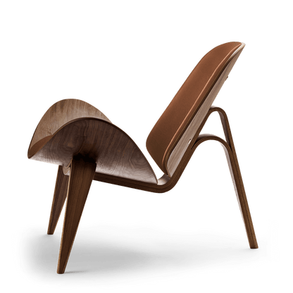 CH07 | Shell Chair by Carl Hansen & Søn #Walnut / Oiled / Leather Thor 307