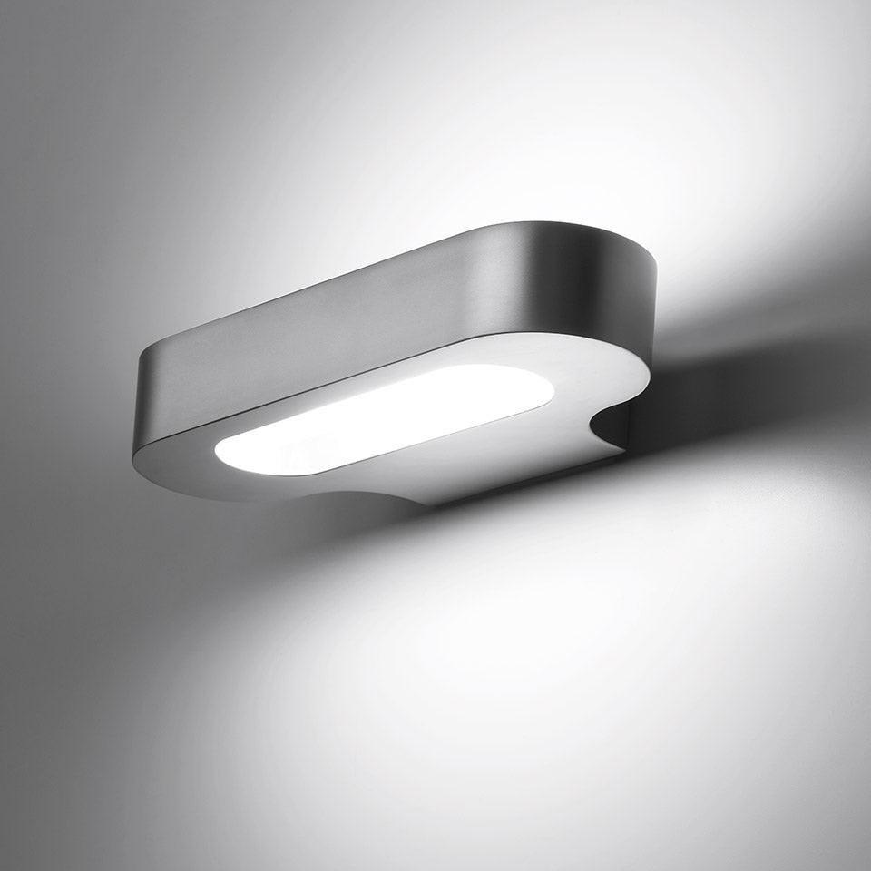 Talo Wall Lamp.