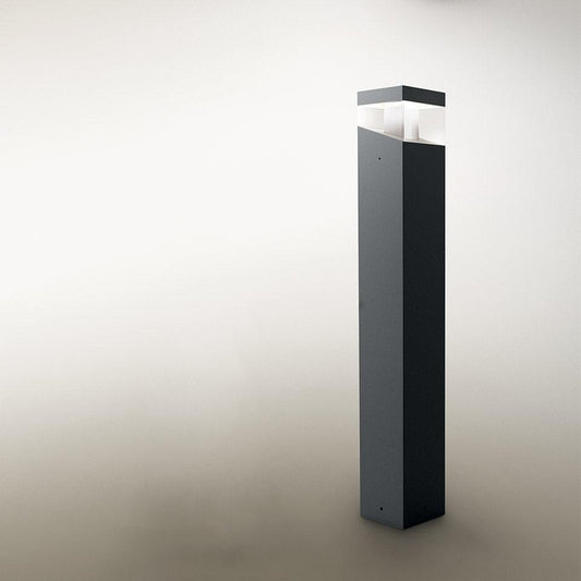 Tetragono 90 Floor Lamp.