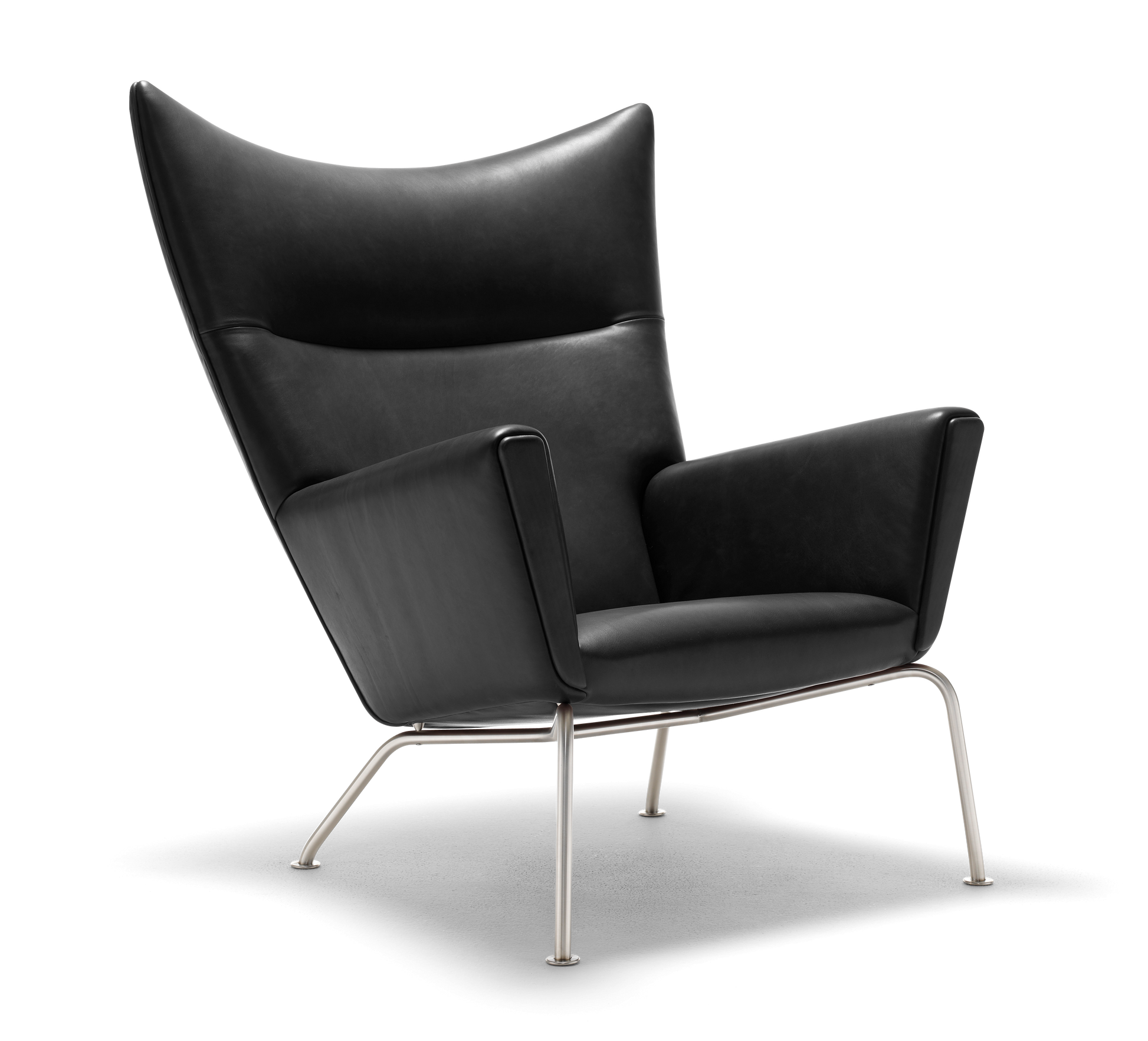 CH445 WING CHAIR
