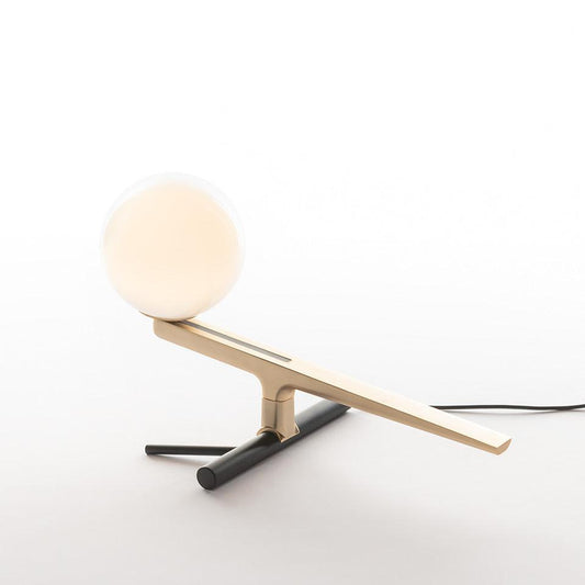 Yanzi Table Lamp.